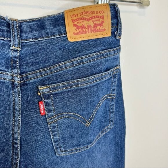 Levi’s Girls High Rise Ankle Straight Jeans with Raw Hem, Size 12 - Picture 9 of 10